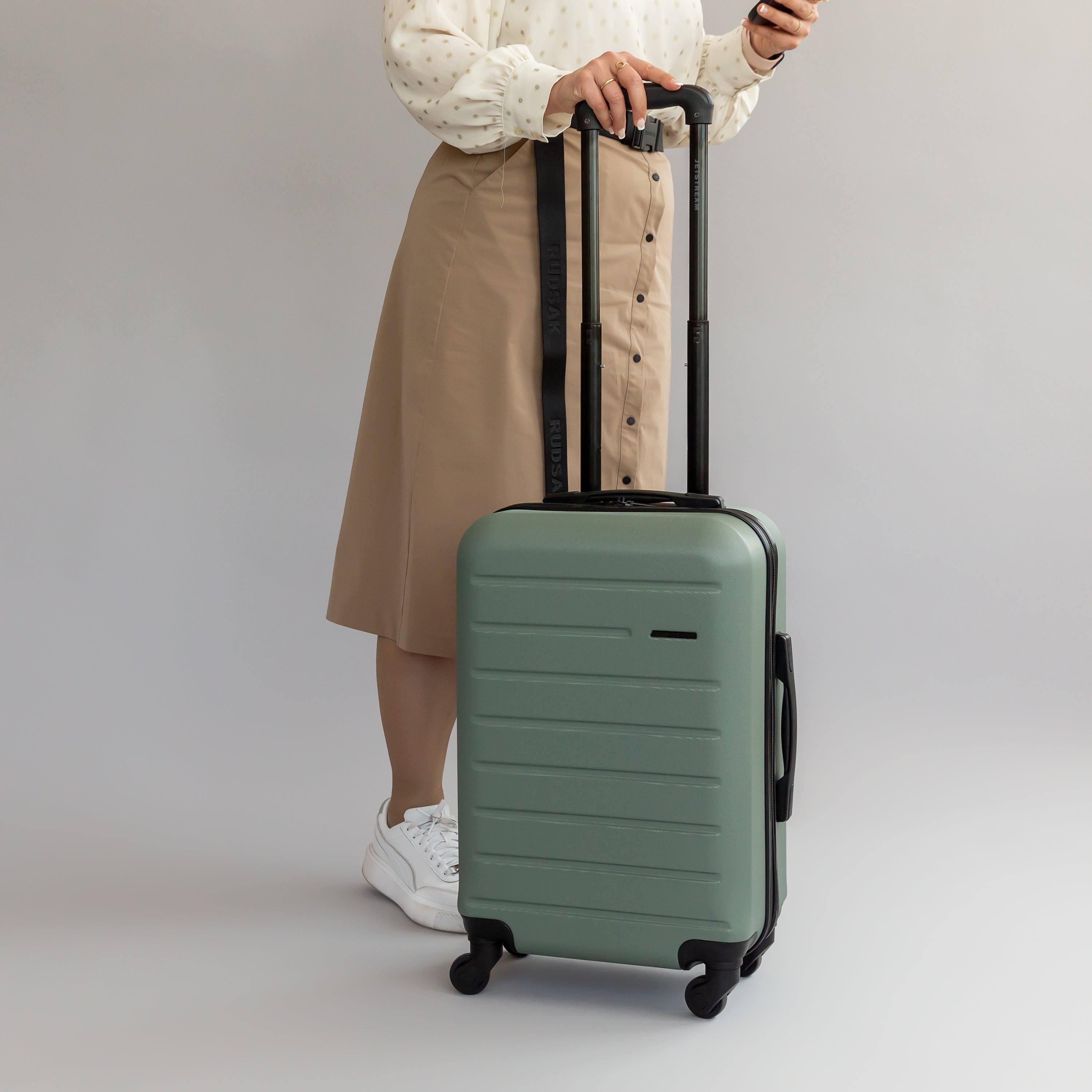 Ensemble de bagages à main Jetstream 3 pièces pour avion : valise à roulettes et 2 cubes de rangement.